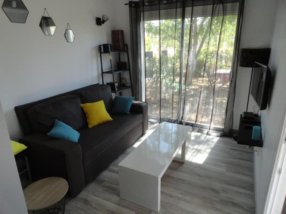 Gite L Abri Costier Villa Villeveyrac Esterno foto